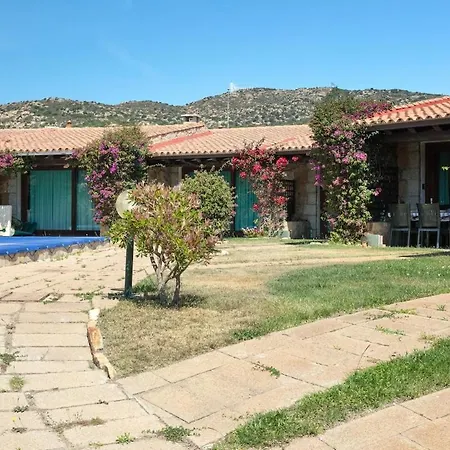 Immersa Nella Natura -piscina Condivisa- 아파트 Nuragheddu